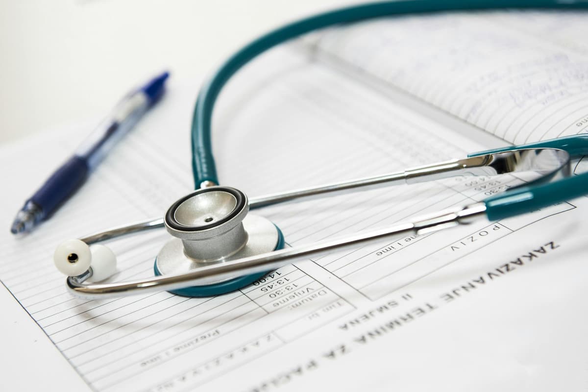 What Is the Salary of a Physician in the USA?